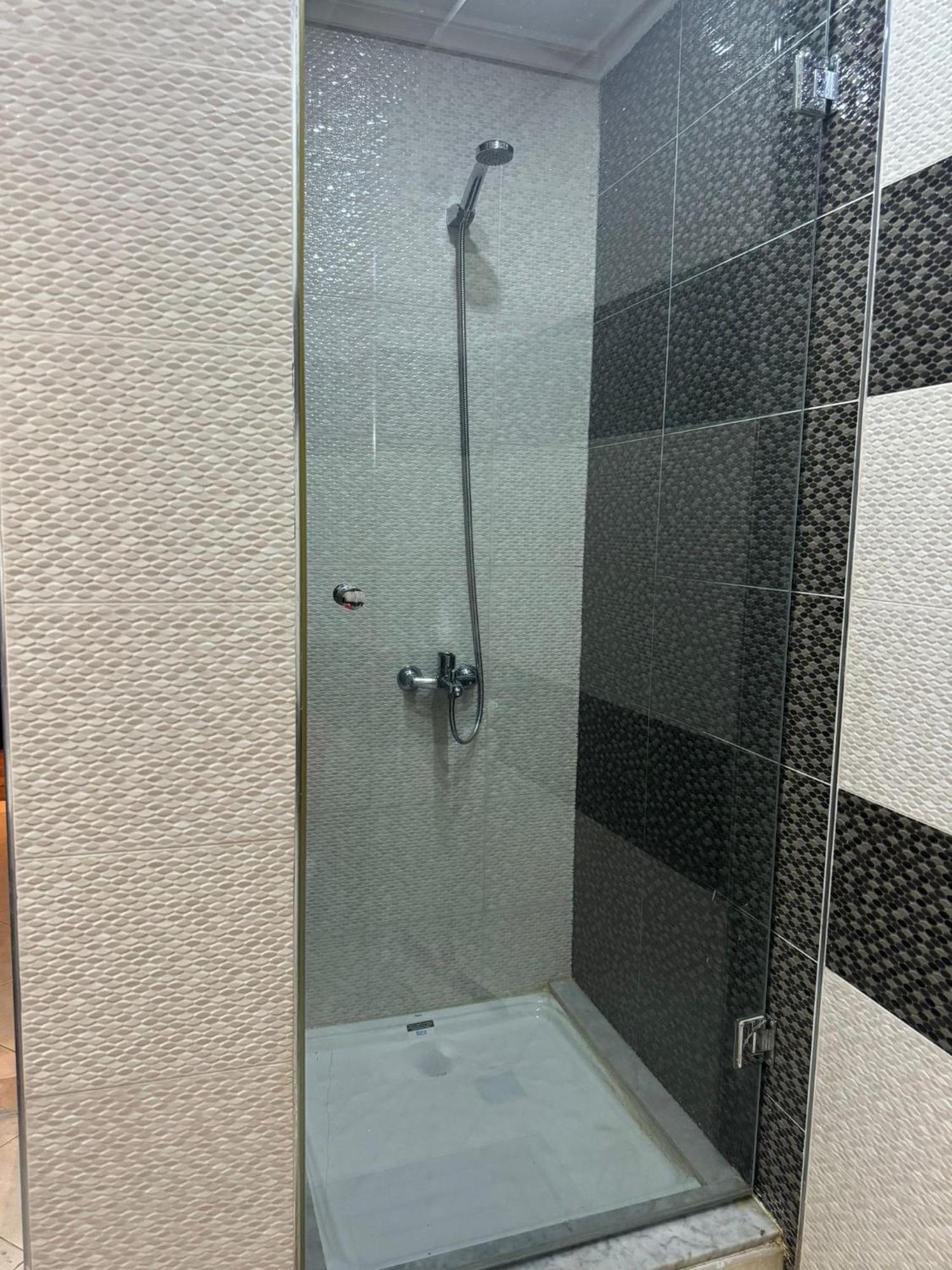 Abraj Dubai 3 Bedroom Luxury Larache